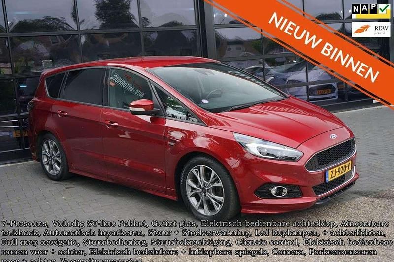 Rood Gebruikt 2018 Ford S-MAX ST-Line MPV | € 22.940 (Super prijs) - Afbeelding 1/4
