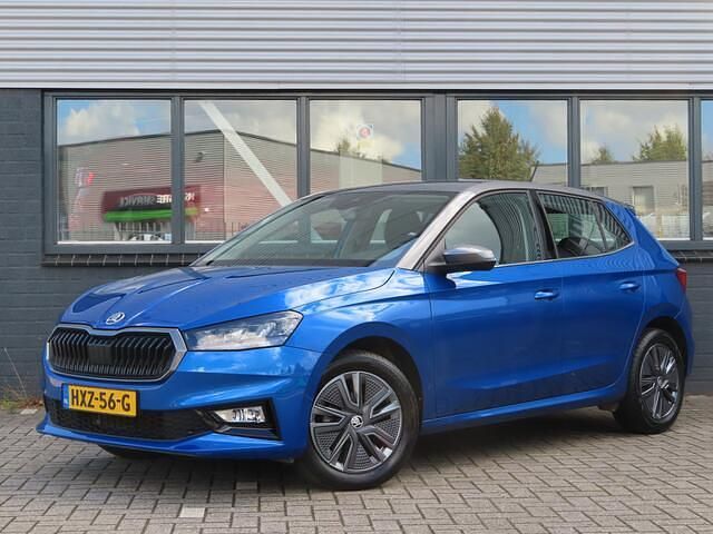 Blauw Gebruikt 2023 Skoda Fabia Ambition Hatchback | € 19.750 (Iets duurder) - Afbeelding 1/4
