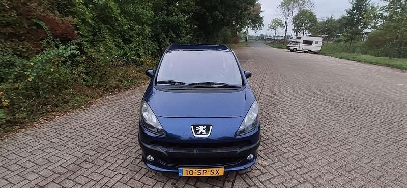 Blauw Gebruikt 2006 Peugeot 1007 Hatchback | € 1.500 (Goede deal) - Afbeelding 1/4