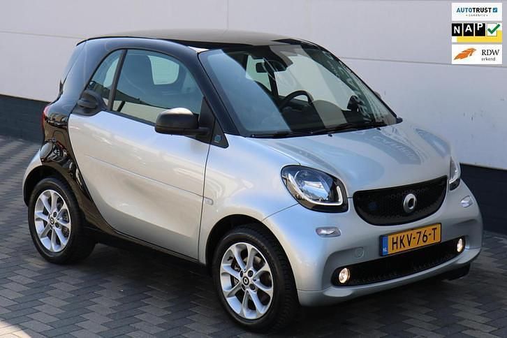 Gebruikt 2019 Smart ForTwo Electric Drive | € 8.995 (Eerlijke prijs) - Afbeelding 1/4