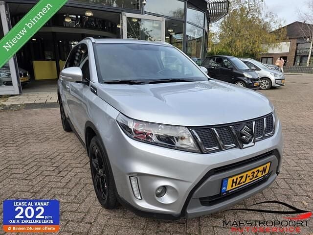 Grijs Gebruikt 2017 Suzuki Vitara SUV | € 12.500 (Super prijs) - Afbeelding 1/4