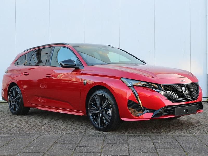 Occasion Peugeot 308 SW GT 181 PK (133 kW) 2024 Rood Stationwagen