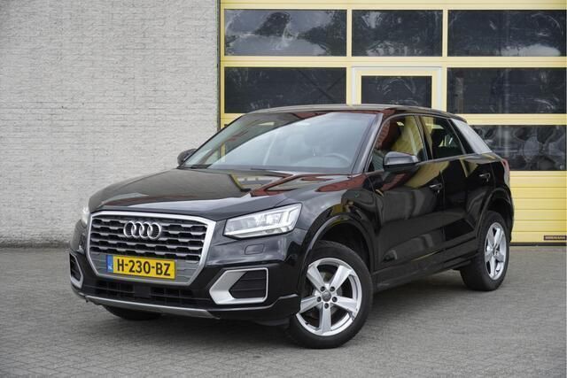 Zwart Gebruikt 2020 Audi Q2 SUV | € 19.950 (Goede deal) - Afbeelding 1/4