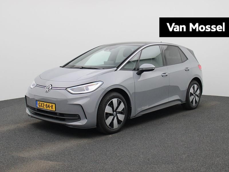 Grijs Gebruikt 2025 VW ID.3 Pro Hatchback | € 34.400 - Afbeelding 1/4