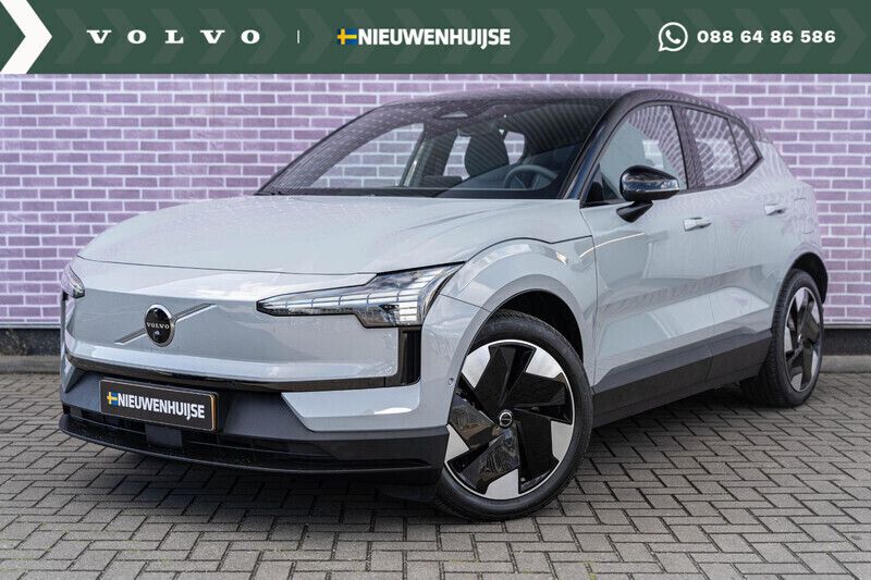 Grijs Gebruikt 2024 Volvo EX30 Performance SUV | € 37.894 (Eerlijke prijs) - Afbeelding 1/4