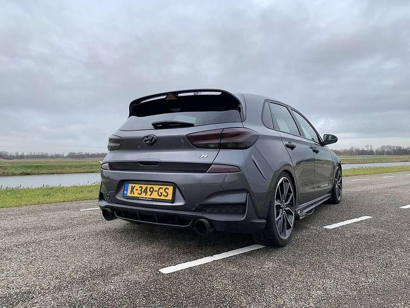 Grijs Occasion 2018 Hyundai i30 Hatchback | € 19.500 (Super prijs) - Afbeelding 1/4