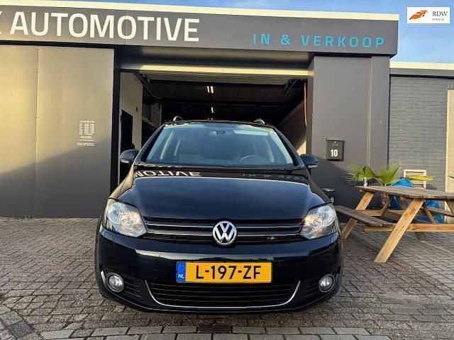Gebruikt 2011 VW Golf Plus Cross Highline MPV | € 4.995 - Afbeelding 1/4