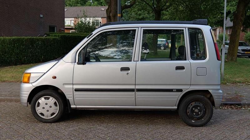Zilver Gebruikt 1998 Daihatsu Move Hatchback | € 1.100 - Afbeelding 1/4