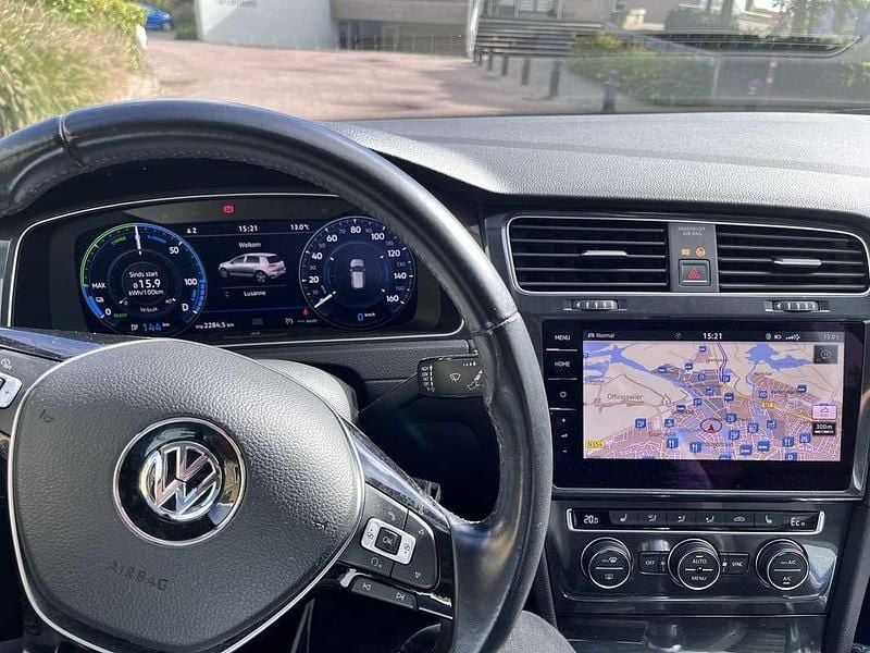 Occasion VW e-Golf 100 kW (136 PK) 2018 Zwart Hatchback