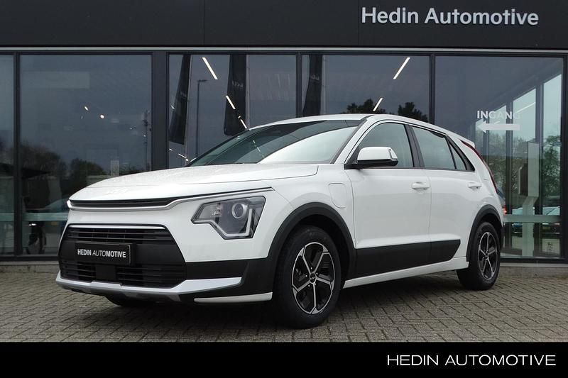 Wit Gebruikt 2022 Kia Niro Comfort SUV | € 28.495 (Goede deal) - Afbeelding 1/4