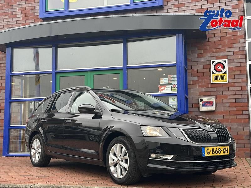 Occasion Skoda Octavia Business Line 2019 Zwart Stationwagen