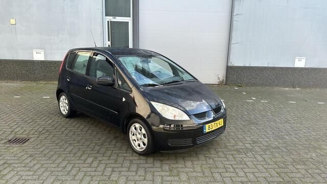 Occasion Mitsubishi Colt Invite 95 PK (69 kW) 2007 Zwart Hatchback
