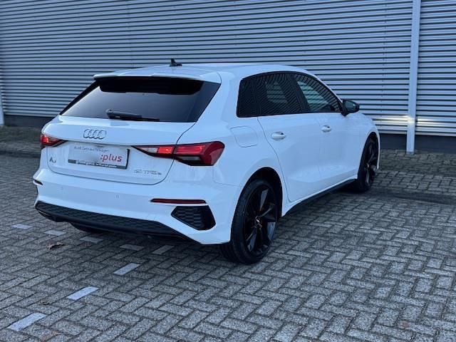 Occasion Audi A3 Sportback Black Edition 150 PK (110 kW) 2021 Wit Hatchback
