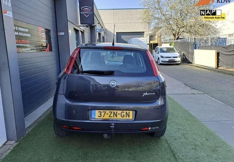 Gebruikt 2008 Fiat Grande Punto Dynamic Hatchback | € 1.000 (Goede deal) - Afbeelding 1/4