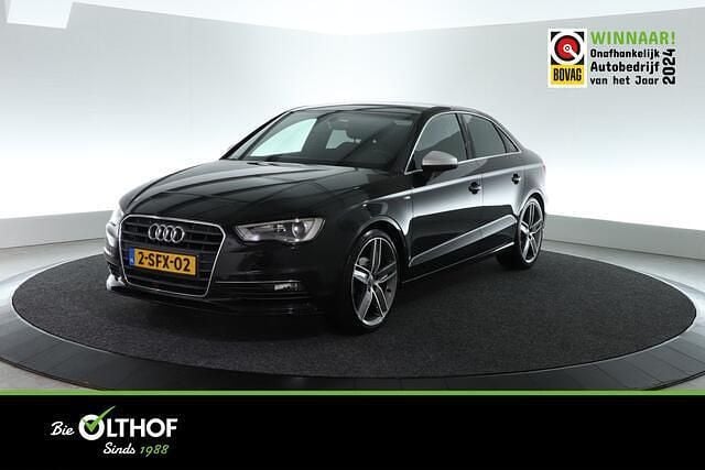 Zwart Gebruikt 2013 Audi A3 Ambition Sedan | € 11.850 (Eerlijke prijs) - Afbeelding 1/4