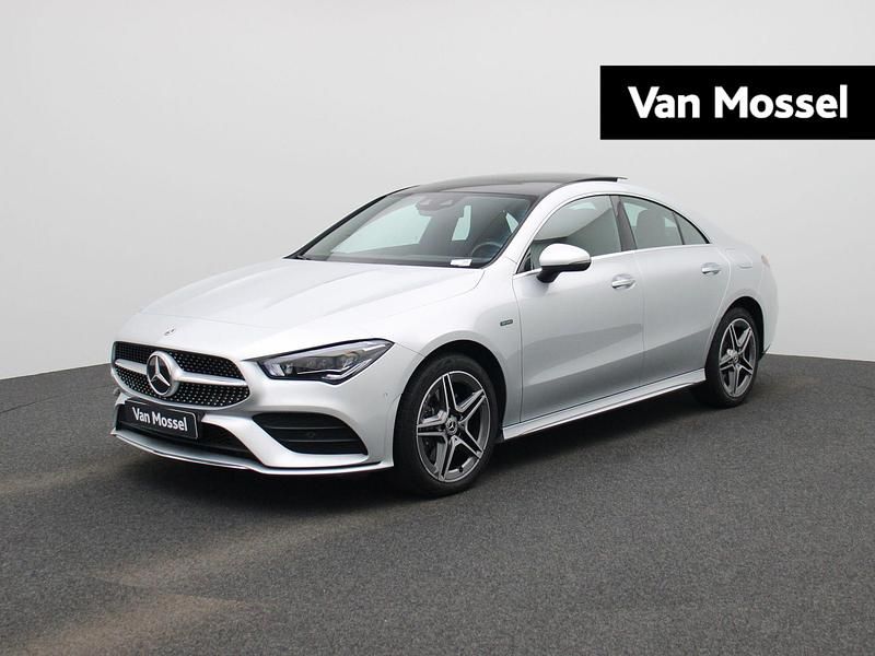 Sedan Gebruikt 2021 Mercedes CLA250e Business Sedan | € 34.845 (Eerlijke prijs) - Afbeelding 1/3