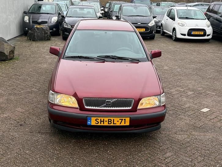 Occasion Volvo S40 136 PK (100 kW) 1997 Rood Sedan