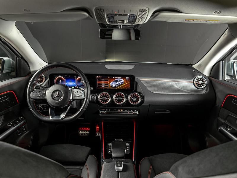 Occasion Mercedes GLA250 AMG line 218 PK (160 kW) 2023 Grijs SUV