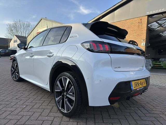 Occasion Peugeot 208 GT-line 131 PK (96 kW) 2019 Wit Hatchback