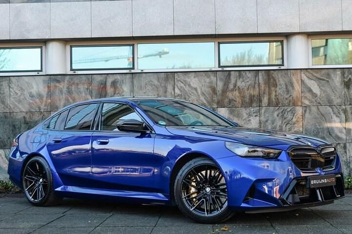 Occasion BMW M5 Comfort Edition 727 PK (534 kW) 2024 Blauw (metallic) Stationwagen