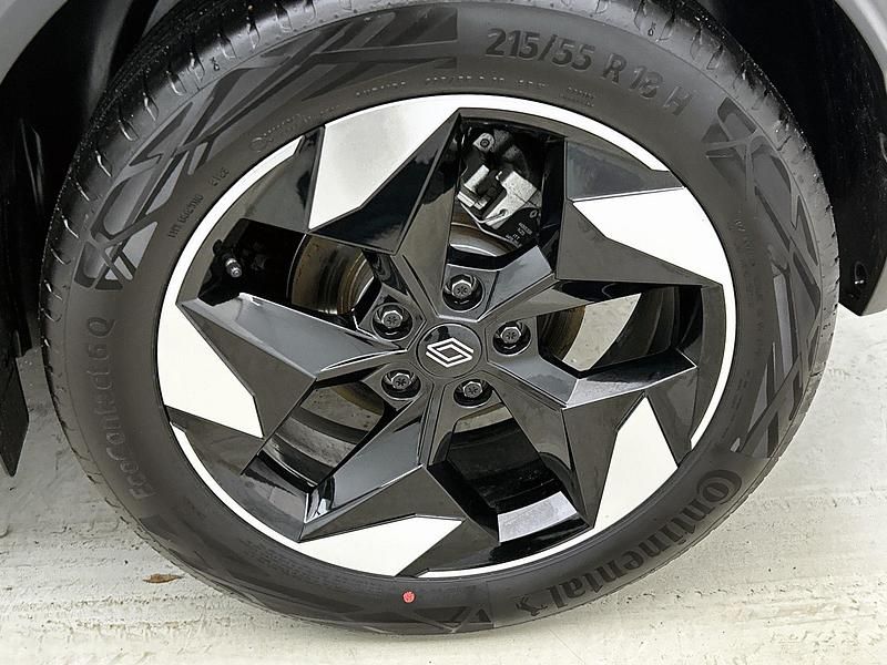 Occasion Renault Captur Techno 143 PK (105 kW) 2025 Grijs SUV