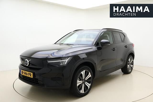Zwart Gebruikt 2022 Volvo XC40 Core SUV | € 31.950 (Super prijs) - Afbeelding 1/4