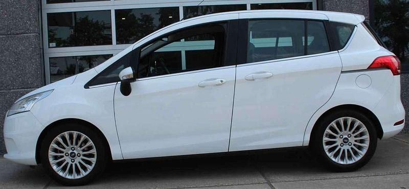 Wit Gebruikt 2014 Ford B-MAX Titanium MPV | € 3.750 (Super prijs) - Afbeelding 1/4