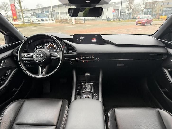 Occasion Mazda 3 Luxury 122 PK (89 kW) 2022 Grijs (metallic) Hatchback