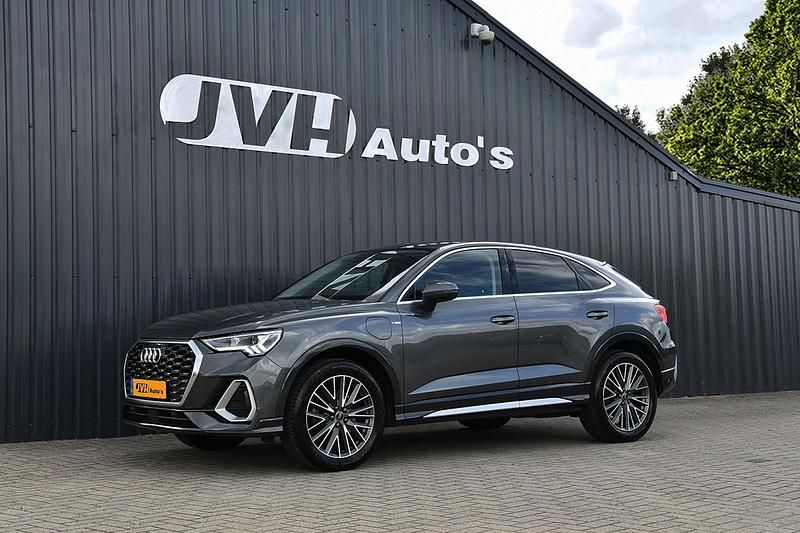 Grijs Gebruikt 2023 Audi Q3 S-Line SUV | € 35.750 (Super prijs) - Afbeelding 1/4