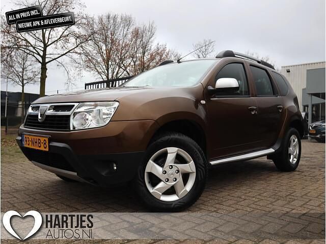 Bruin Occasion 2010 Dacia Duster Lauréate SUV | € 5.450 (Eerlijke prijs) - Afbeelding 1/4