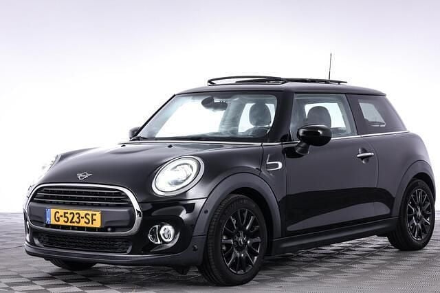 Zwart Gebruikt 2019 Mini Cooper Business Hatchback | € 17.994 (Eerlijke prijs) - Afbeelding 1/4