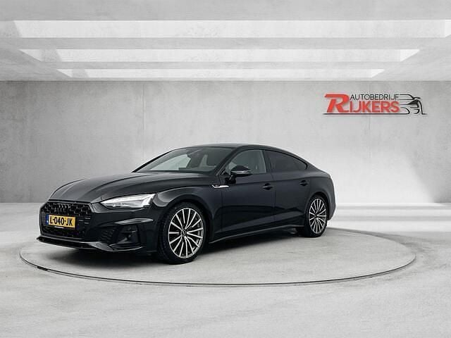 Zwart Gebruikt 2021 Audi A5 Sportback Competition Hatchback | € 33.999 (Super prijs) - Afbeelding 1/4