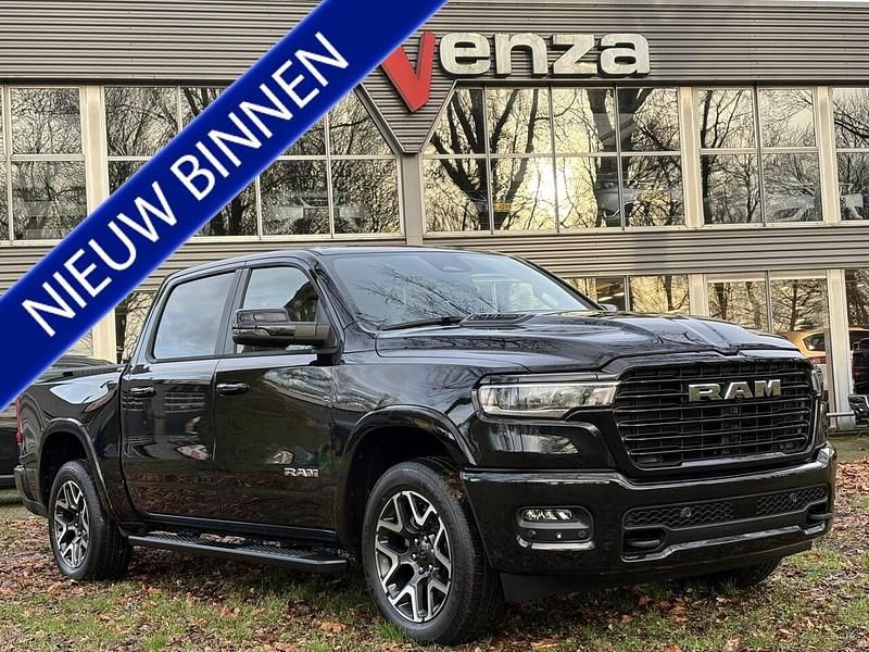 Zwart Occasion 2024 Dodge Ram Pickup | € 69.900 (Super prijs) - Afbeelding 1/4