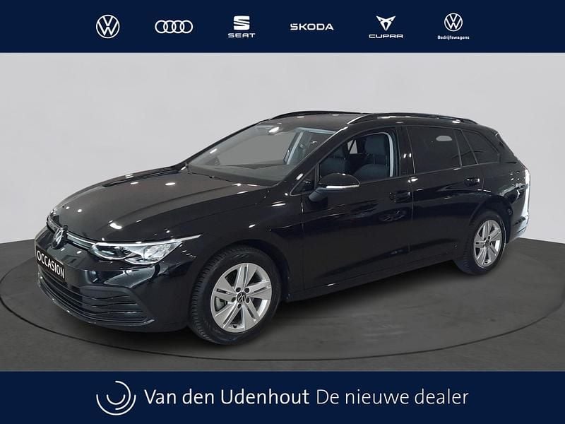 Zwart Gebruikt 2023 VW Golf VIII Life Stationwagen | € 24.950 (Goede deal) - Afbeelding 1/4