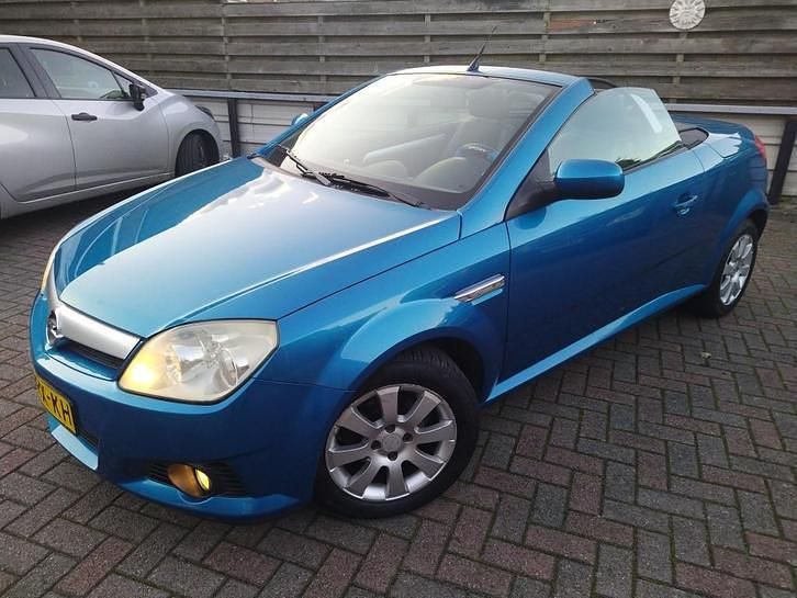 Occasion 2005 Opel Tigra Sport | € 1.499 (Eerlijke prijs) - Afbeelding 1/4