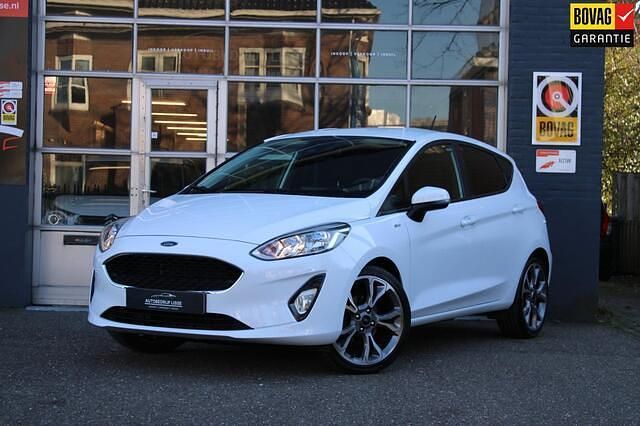 Occasion Ford Fiesta Trend 86 PK (63 kW) 2017 Wit Hatchback