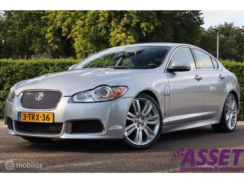 Grijs Gebruikt 2009 Jaguar XFR R Sedan | € 32.995 - Afbeelding 1/4