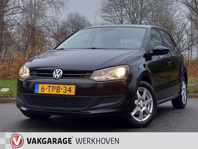 Zwart (metallic) Occasion 2014 VW Polo Edition Hatchback | € 6.950 (Eerlijke prijs) - Afbeelding 1/4