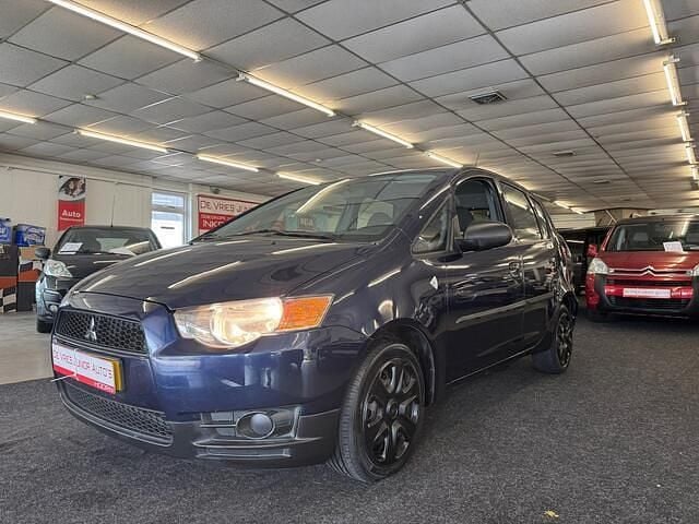 Blauw Gebruikt 2011 Mitsubishi Colt Edition Hatchback | € 2.250 (Eerlijke prijs) - Afbeelding 1/4
