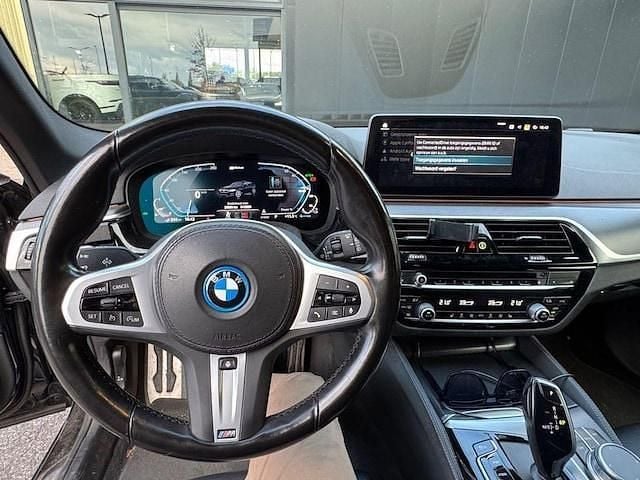 Occasion BMW 530e M Sport 292 PK (214 kW) 2022 Zwart Stationwagen