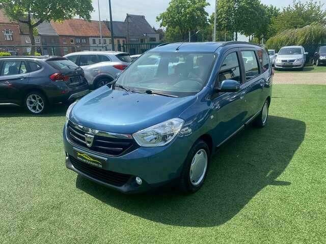 Blauw Gebruikt 2014 Dacia Lodgy Ambiance MPV | € 6.950 - Afbeelding 1/4