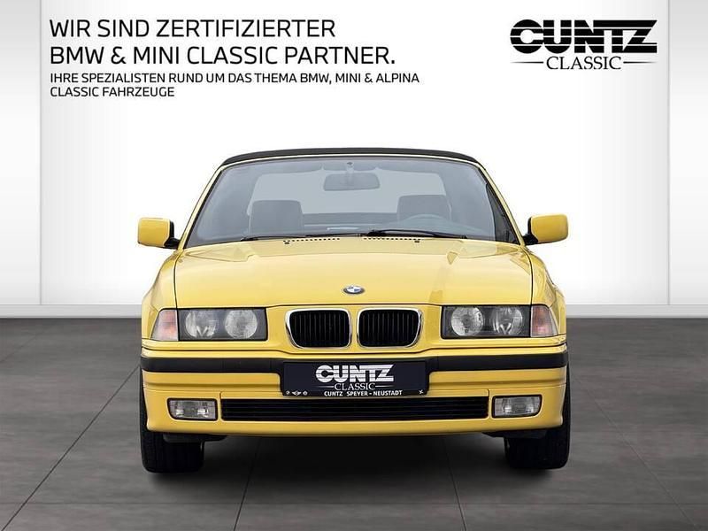 Geelsonderlackierung individual dakargelb Gebruikt 1999 BMW 320 Cabriolet Sport Line Cabriolet | € 29.988 - Afbeelding 1/4