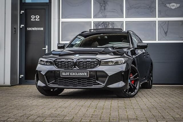 Zwart Gebruikt 2023 BMW 330 Shadowline Stationwagen | € 44.950 (Eerlijke prijs) - Afbeelding 1/4