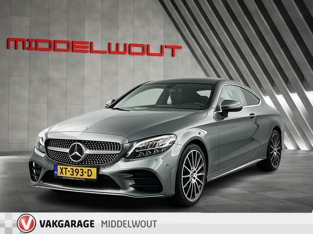 Grijs, metallic lak Gebruikt 2019 Mercedes C180 Advantage Coupé | € 29.950 (Iets duurder) - Afbeelding 1/4