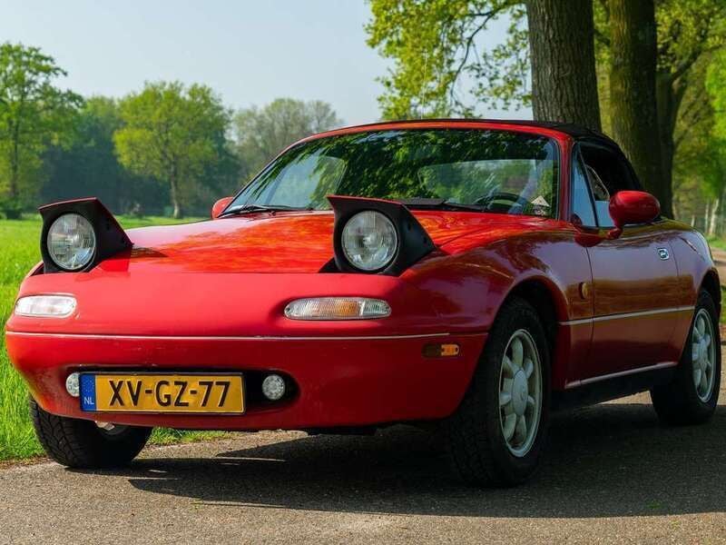 Rood Gebruikt 1990 Mazda MX5 Cabriolet | € 9.750 - Afbeelding 1/4