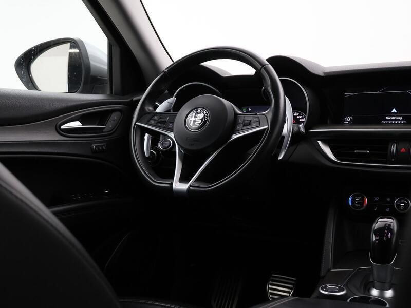 Occasion Alfa Romeo Stelvio 281 PK (206 kW) 2017 Grijs SUV