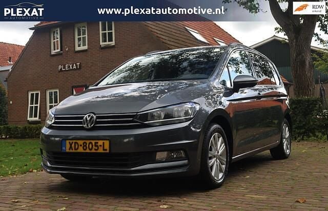 Zwart Gebruikt 2016 VW Touran MPV | € 13.945 (Goede deal) - Afbeelding 1/4