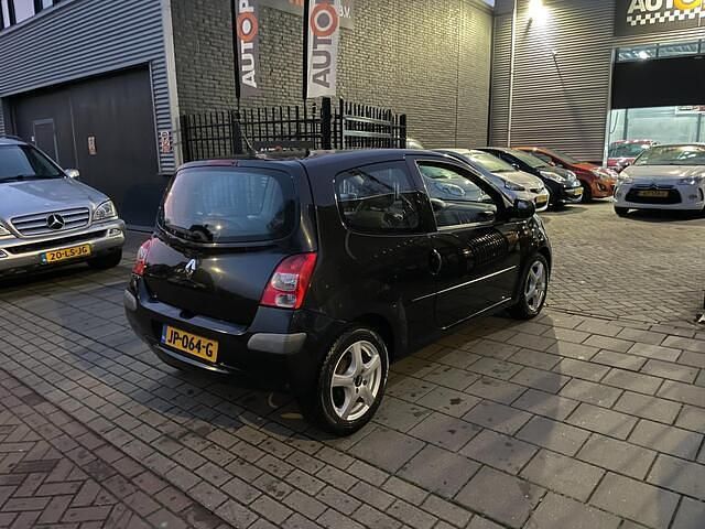 Occasion Renault Twingo Dynamique 76 PK (55 kW) 2010 Zwart Hatchback