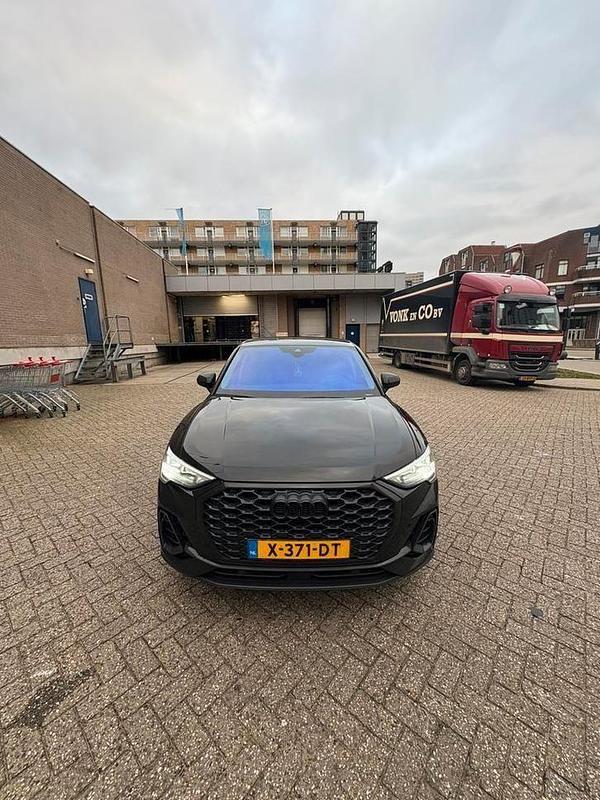 Gebruikt 2020 Audi Q3 SUV | € 25.000 (Super prijs) - Afbeelding 1/4