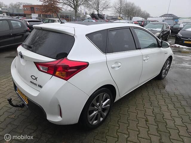 Occasion Toyota Auris 99 PK (72 kW) 2013 Wit Hatchback